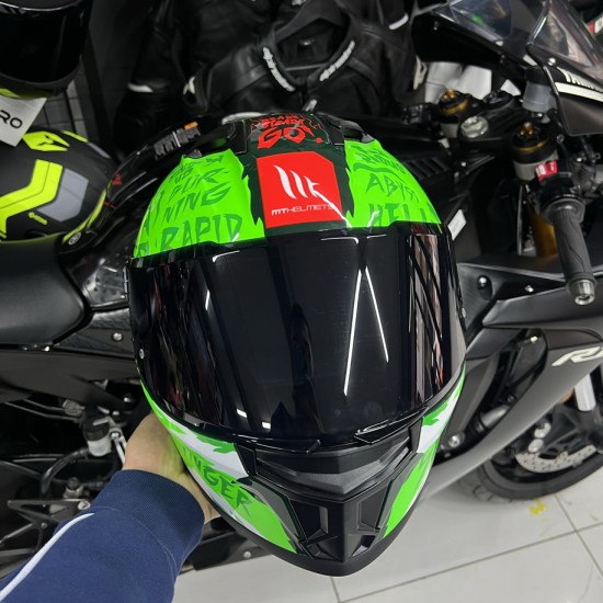 MT HELMETS STİNGER 2 GREEN EDİTİON MT HELMETS STİNGER 2 GREEN EDİTİON